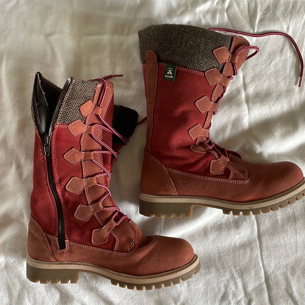 NEW w/out Tags, Kamik Girl’s Waterproof Boots, Size 3, Maroon